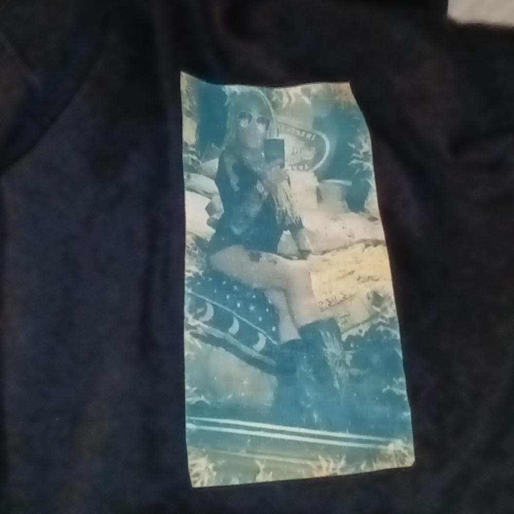 Hoodie - Picture 2 of 4